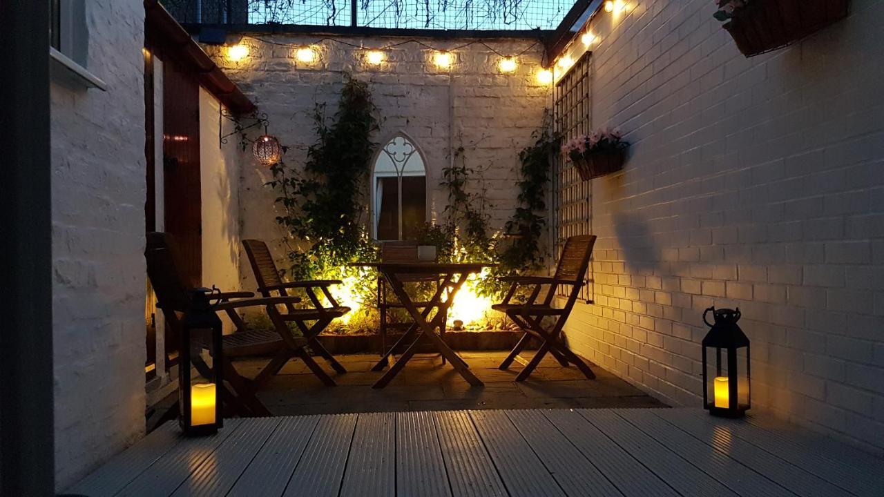 15 Brownlow Street 约克 外观 照片